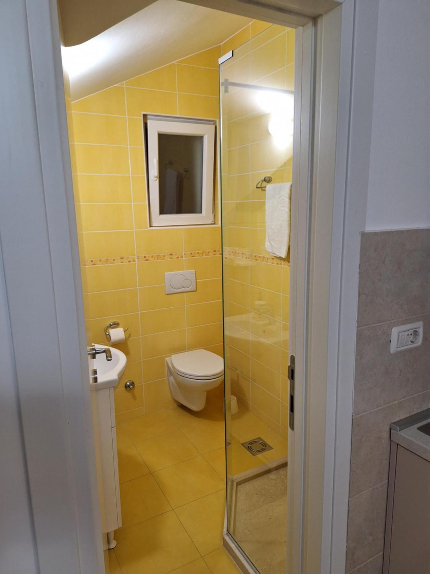 Apartmani P&M Tivat Exteriör bild