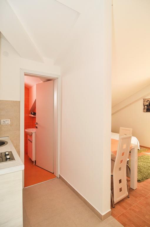 Apartmani P&M Tivat Exteriör bild